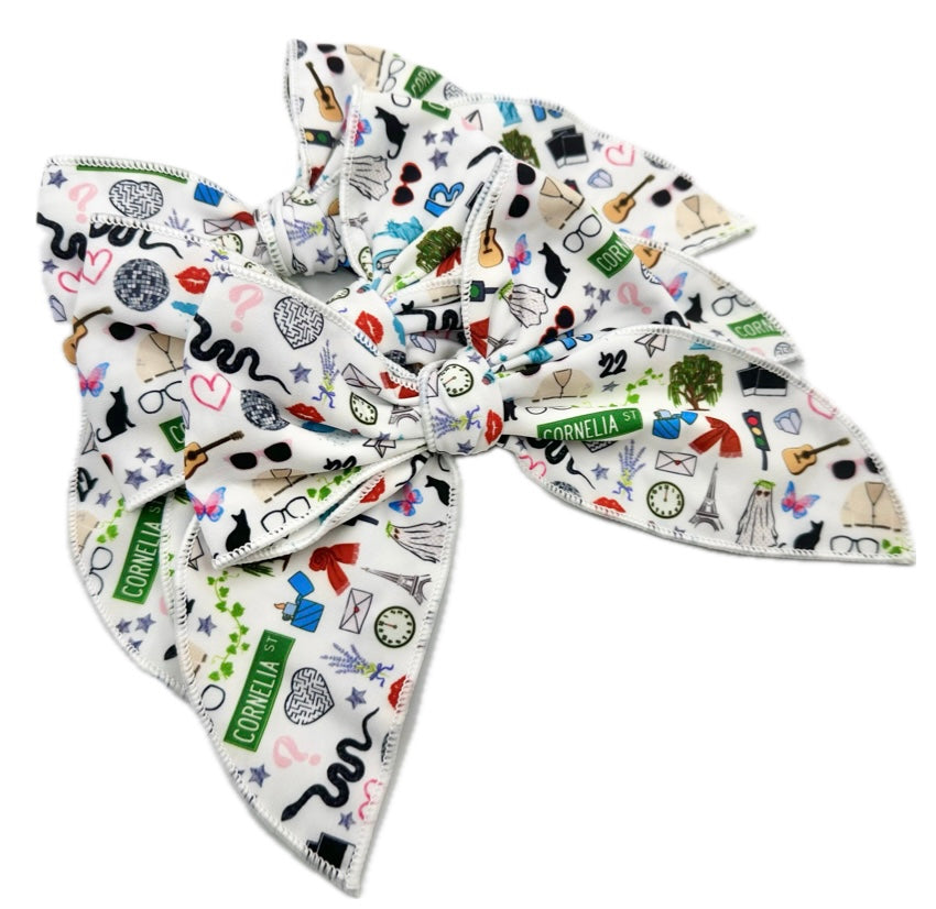 TS Eras White Hair Bow